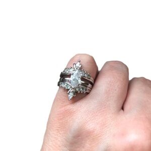 Avon Vintage Marquise Cubic Zirconia Wedding Set w/ Jacket Silver Tone Sz 5